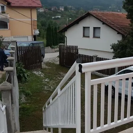 Vila Zuti Villa *
